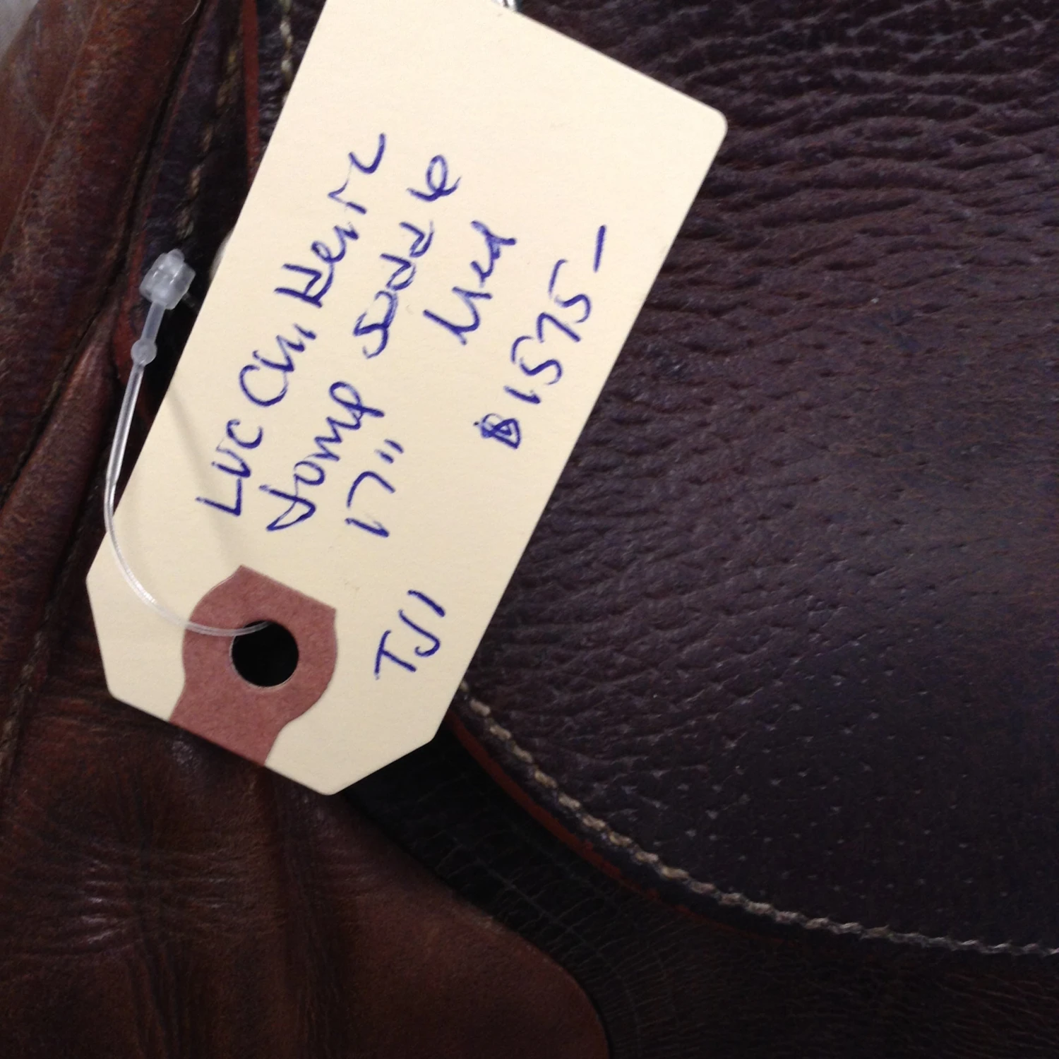 Luc Childeric Jump Saddle 17" - Image 10