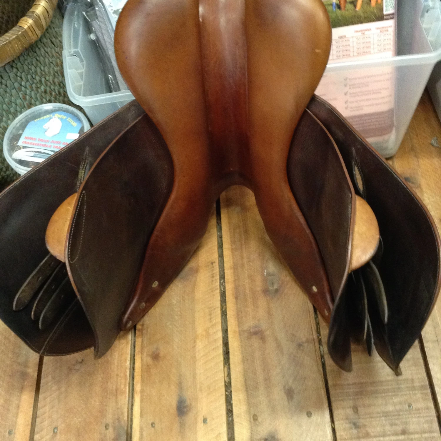 Luc Childeric Jump Saddle 17" - Image 9