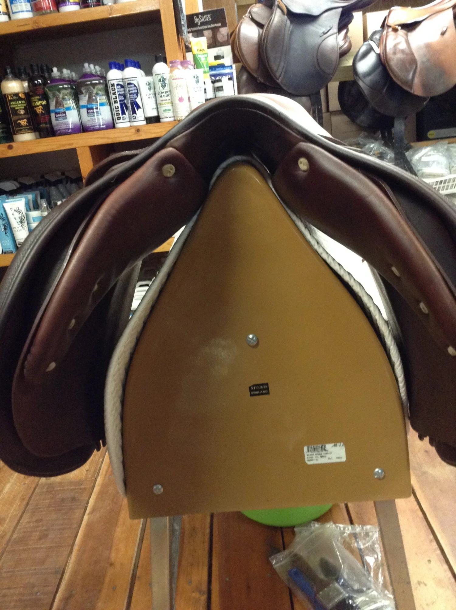 Antares Evolution Wide Tree Jump Saddle - 17" - Image 5