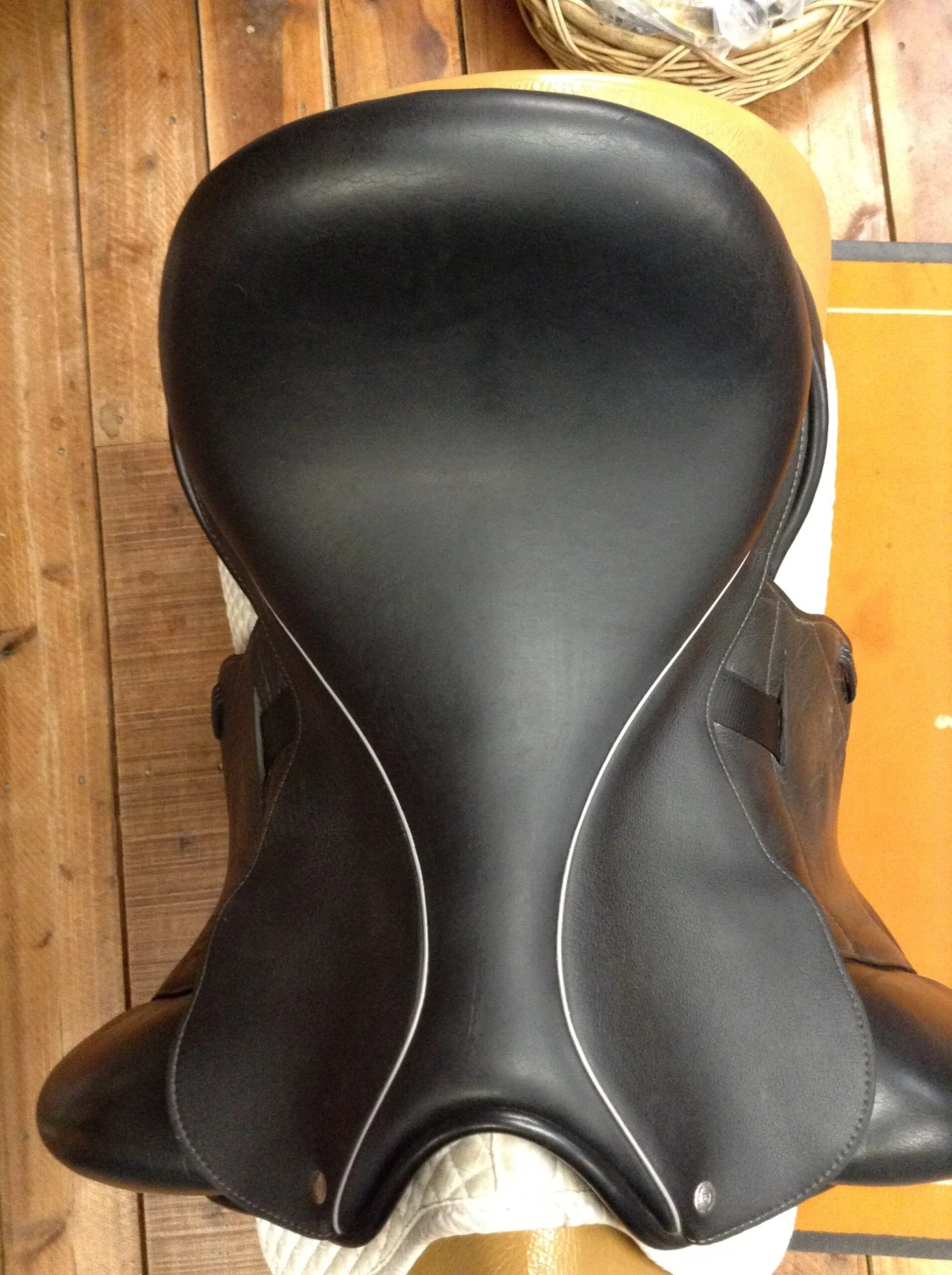SOLD Custom Saddlery Icon Flight Dressage Saddle SOLD - Image 3