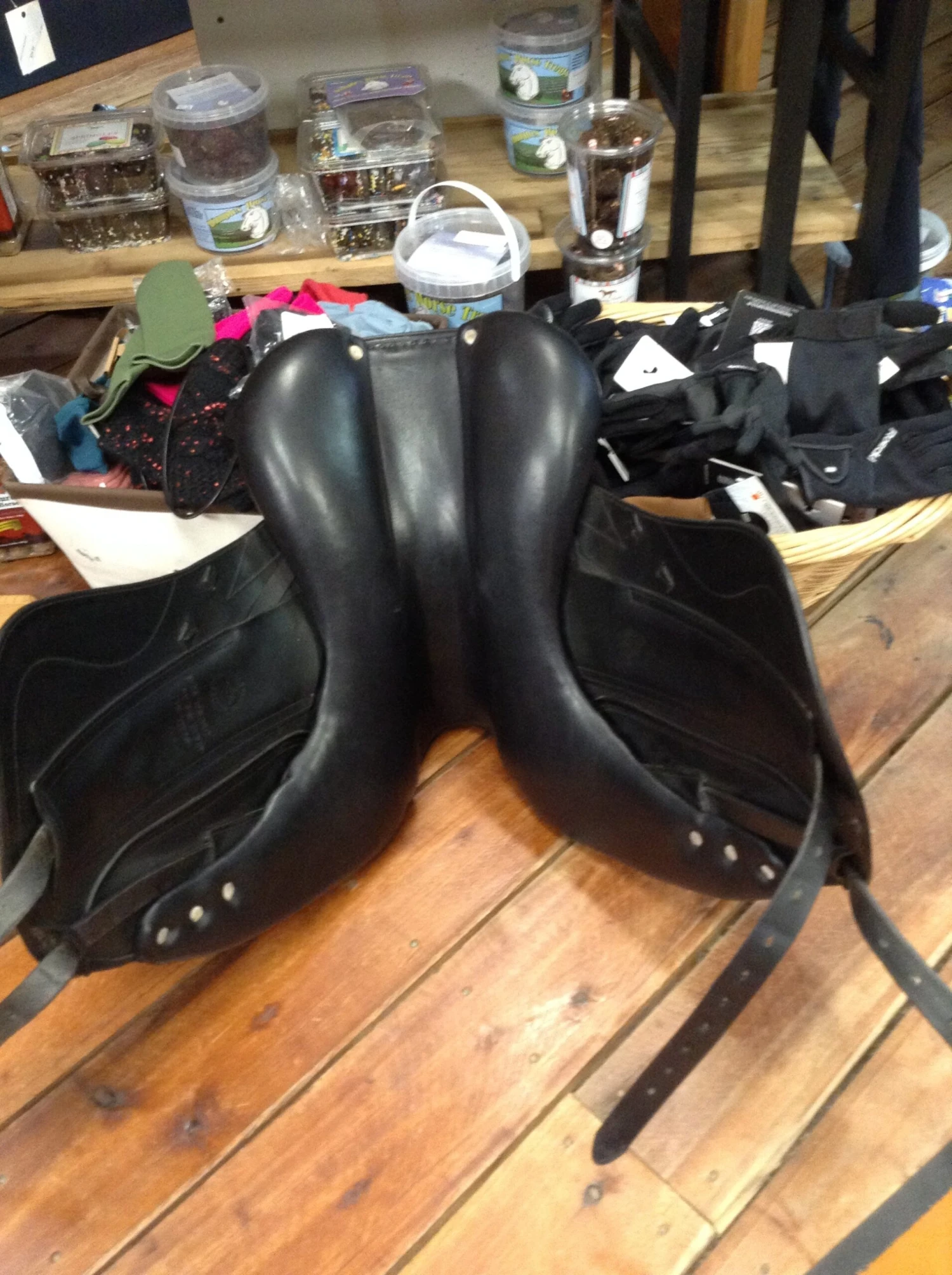 CWD SEO5 2015 Dressage Saddle - 18" - Image 4