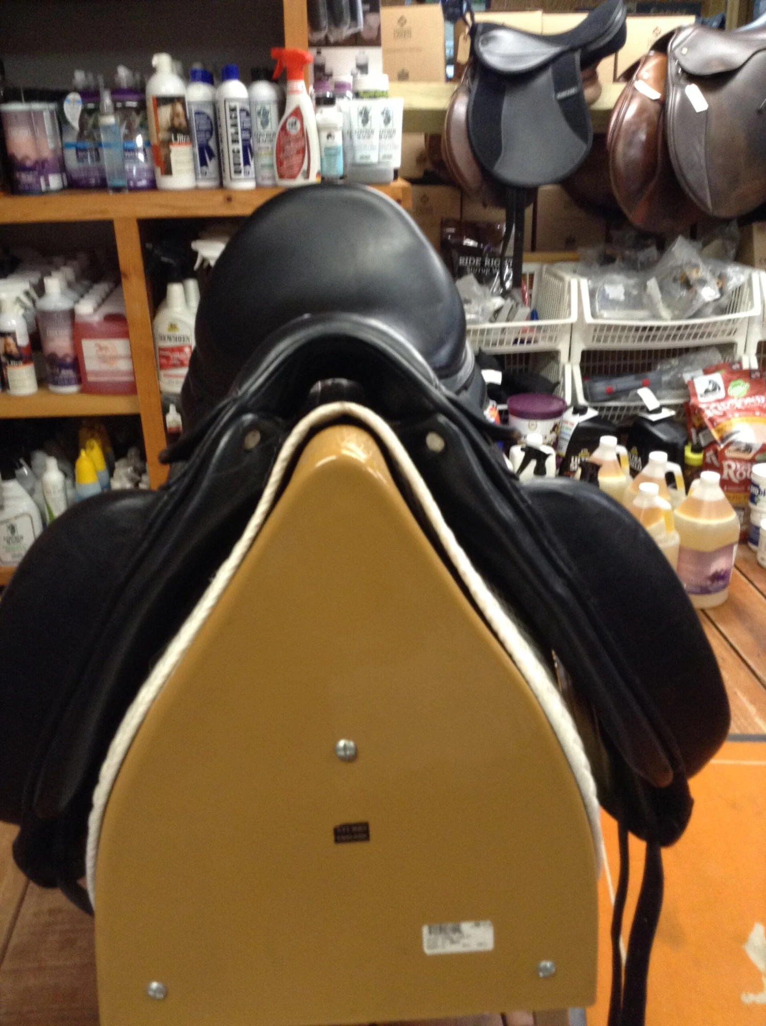 CWD SEO5 2017 Dressage Saddle - 18" - Image 3