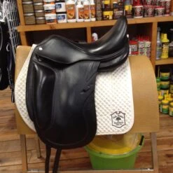 CWD SEO5 2017 Dressage Saddle - 18"