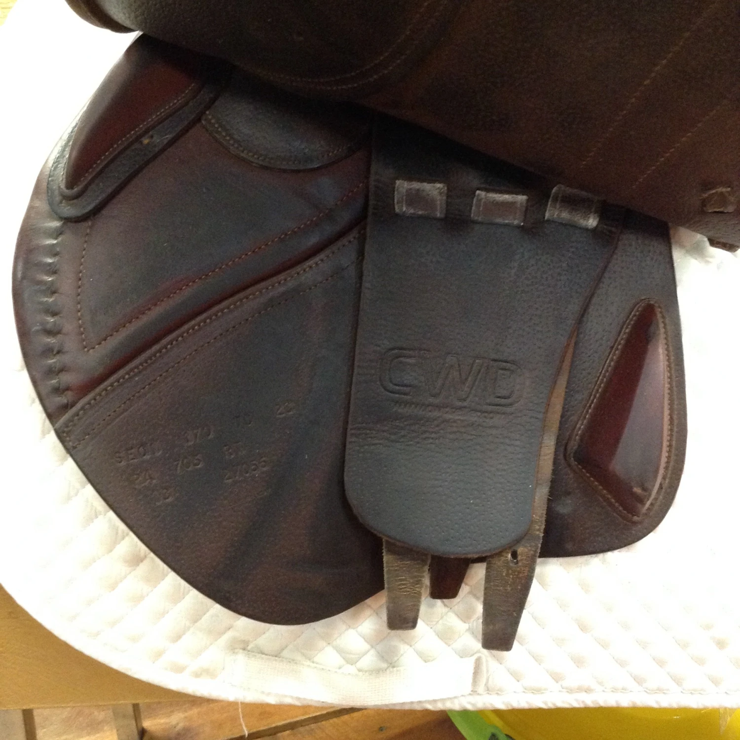 2013 CWD Close Contact Jump Saddle -17" - Image 12