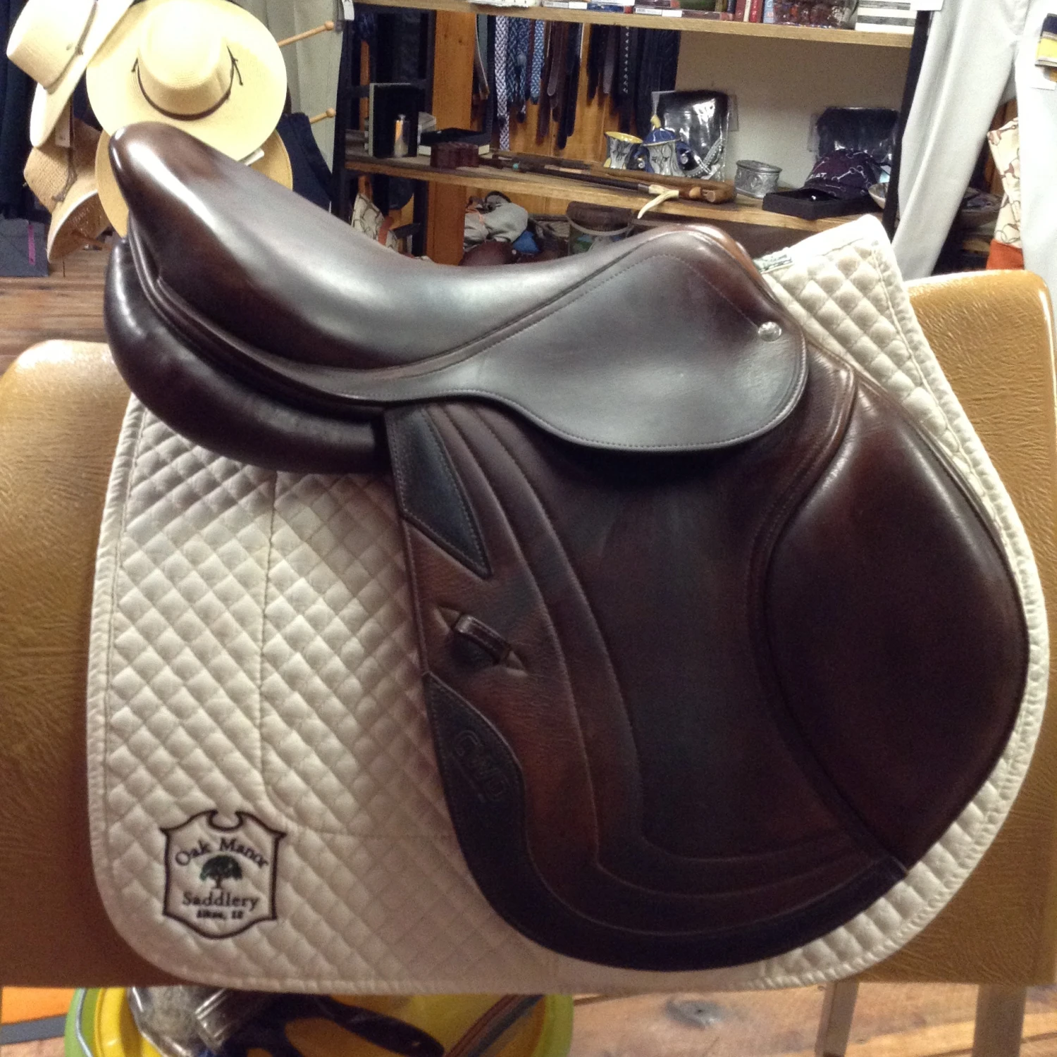 2013 CWD Close Contact Jump Saddle -17" - Image 8