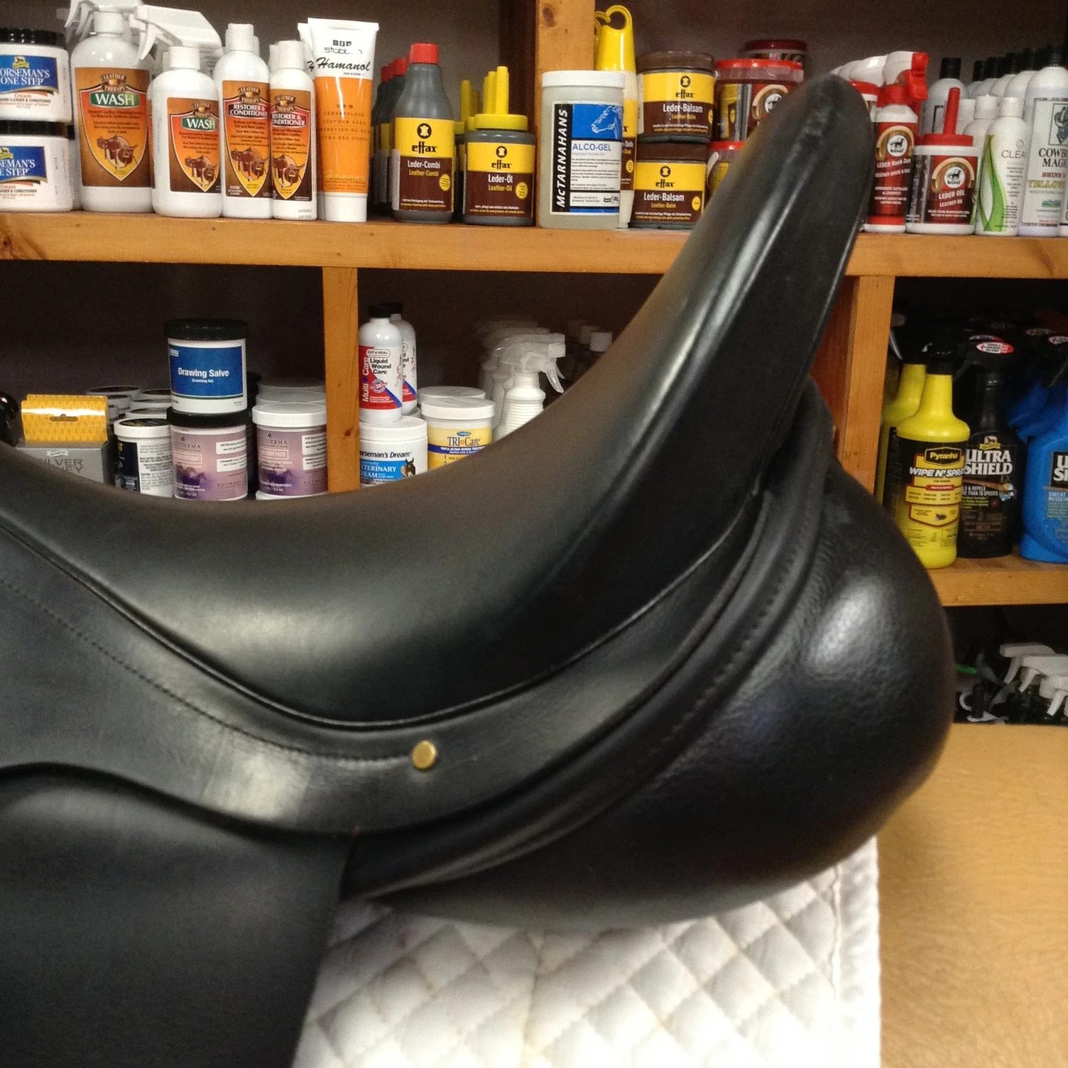 Albion SLK Dressage Saddle - 17.5" - Image 3