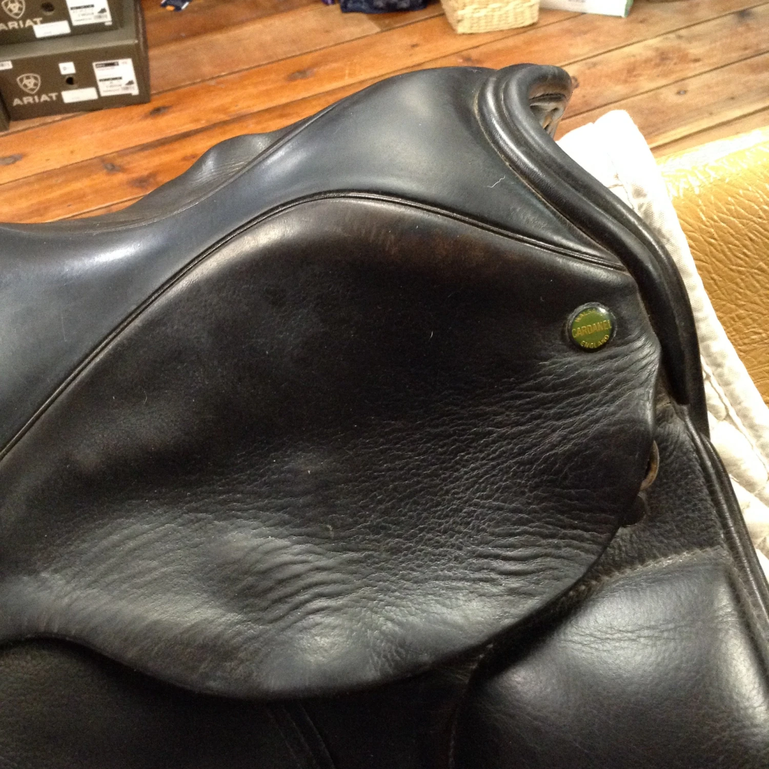 Cardanel Dressage Saddle - 17.5" - Image 10