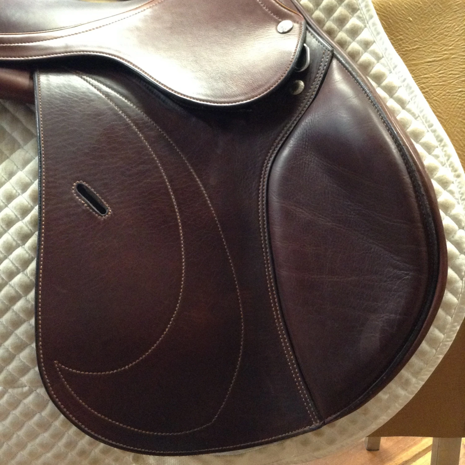 Equipe Expression Jump Saddle - 17.5" - Image 12